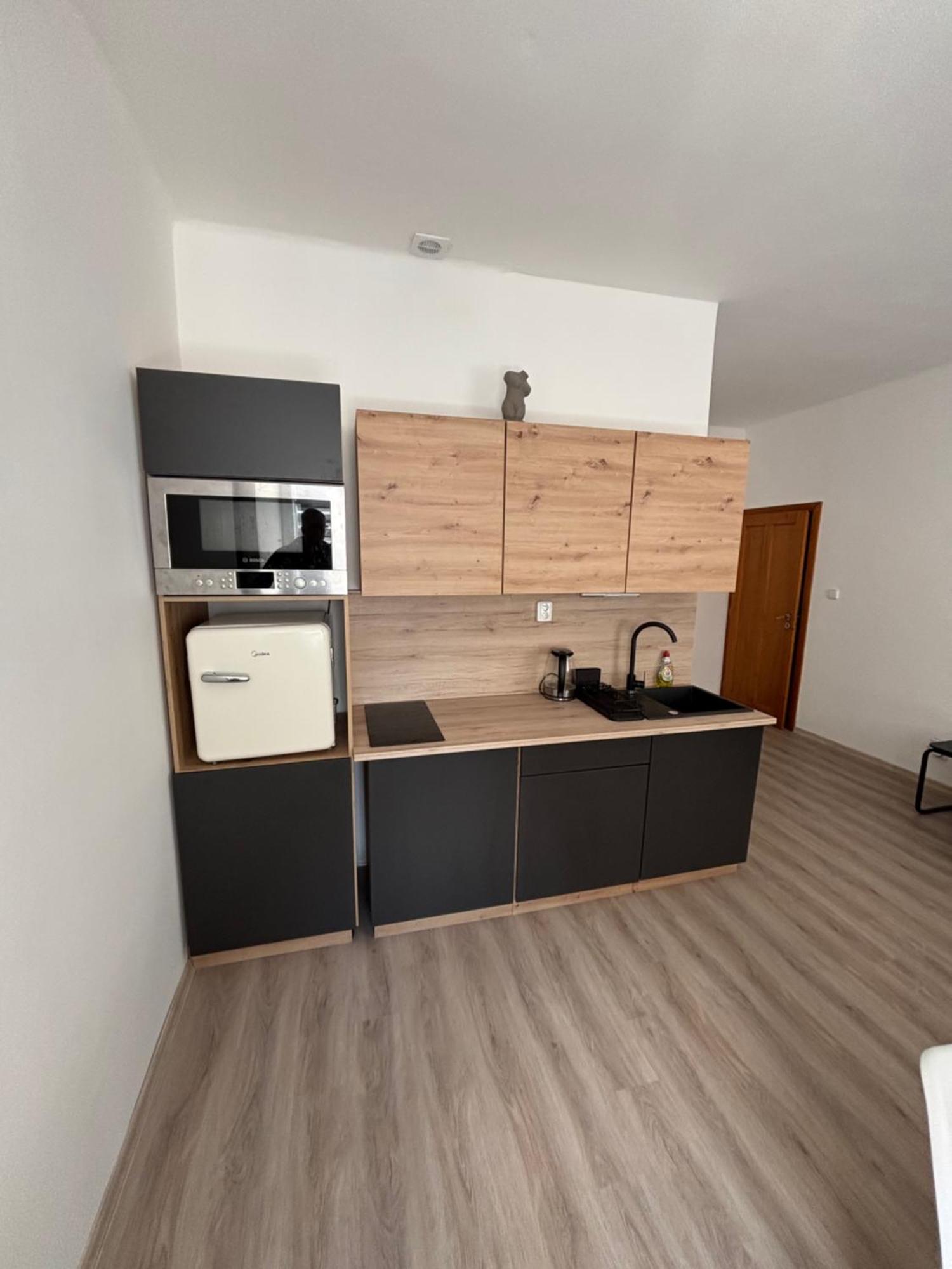 Apartman Orli Hnizdo Liberec Bagian luar foto