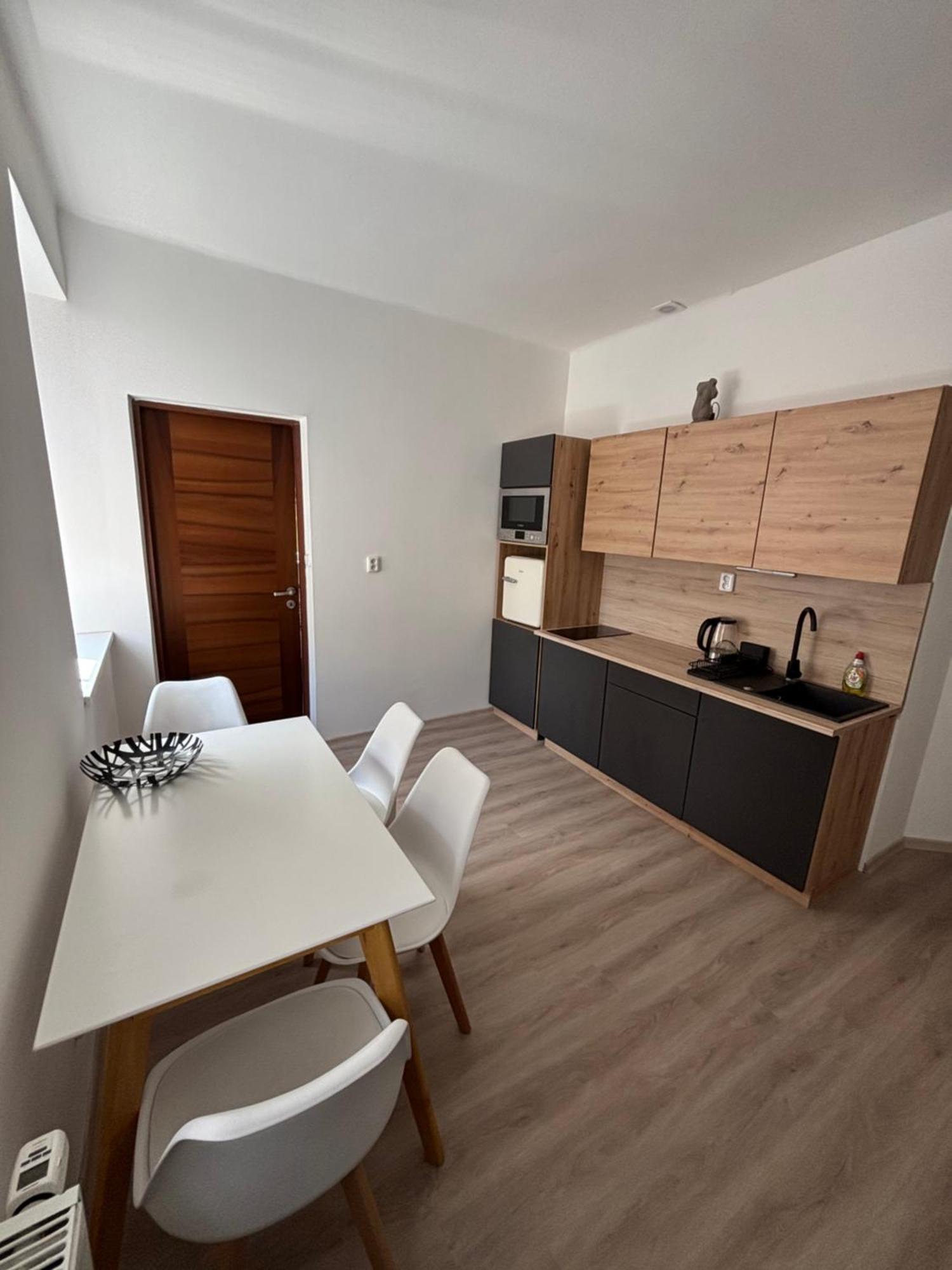 Apartman Orli Hnizdo Liberec Bagian luar foto